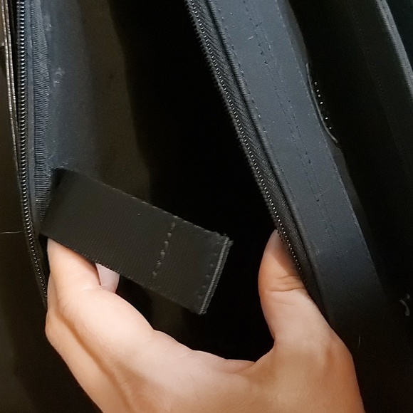 Mexx Notebook Briefcase - Picture 6 of 11